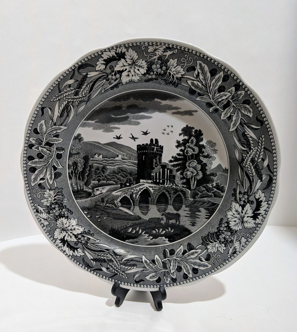 Decorative Plate SPODE LUCANO Black Collection Traditions Series Dinner